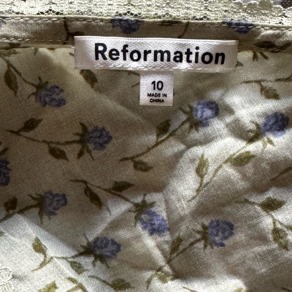 Reformation Cherry Top in Cordelia - Picture 5 of 6